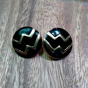 Vintage black and gold circle patterned earrings